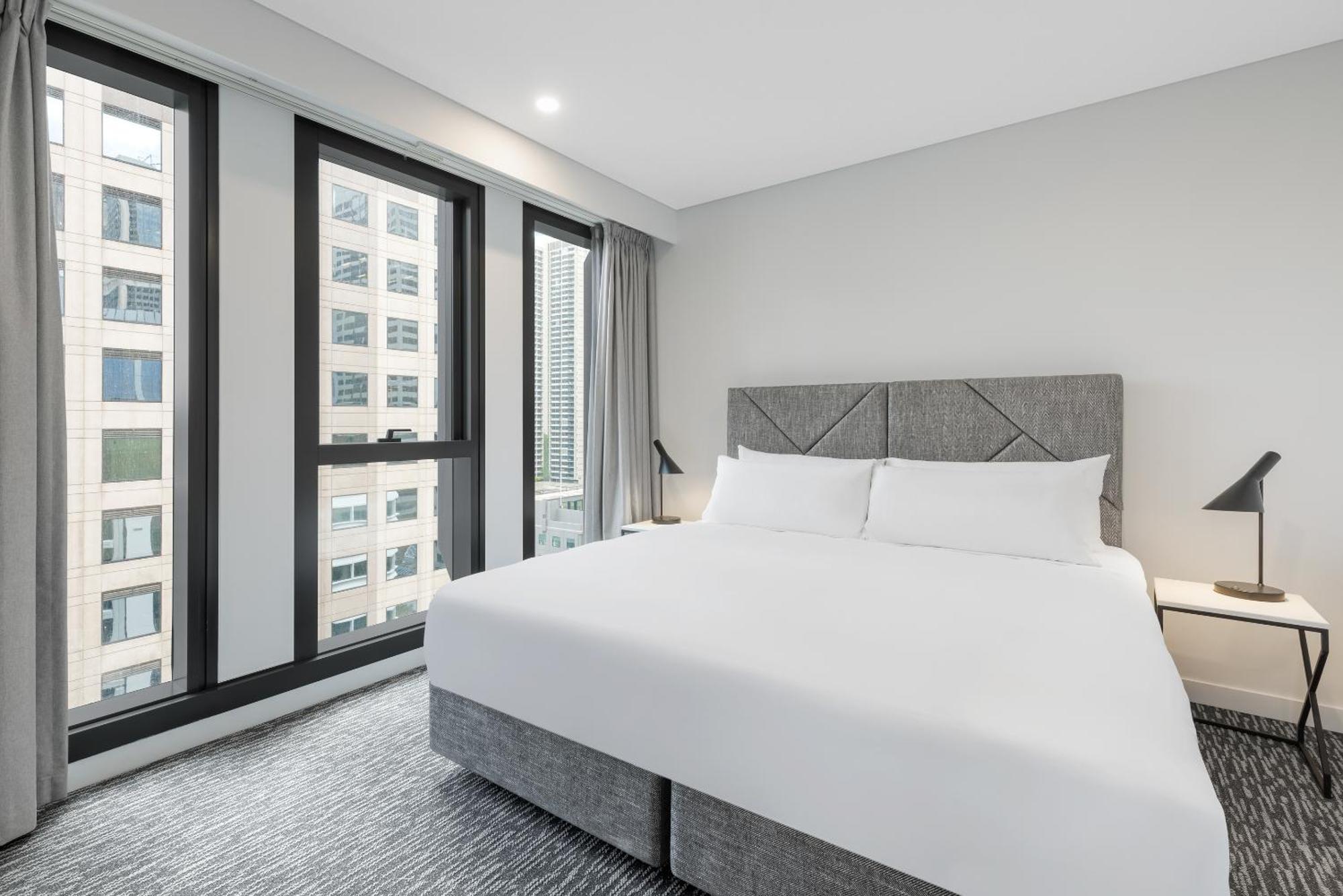 Meriton Suites Melbourne Eksteriør bilde A bedroom at the hotel