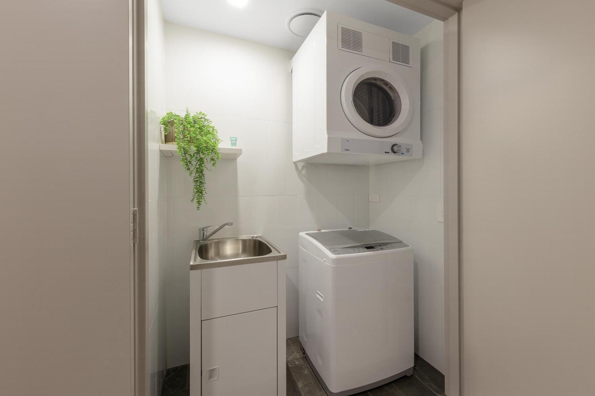 Meriton Suites Melbourne Eksteriør bilde Laundry room